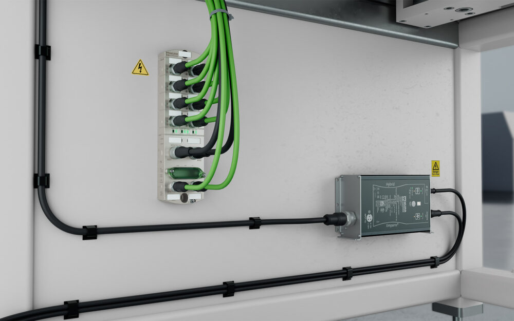 Porta master IO-Link per connettere più dispositivi industriali